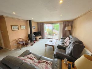 STATION ROAD- click for photo gallery